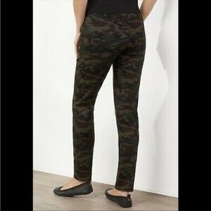 Soft Surroundings Willow Camo Pants Size 8
